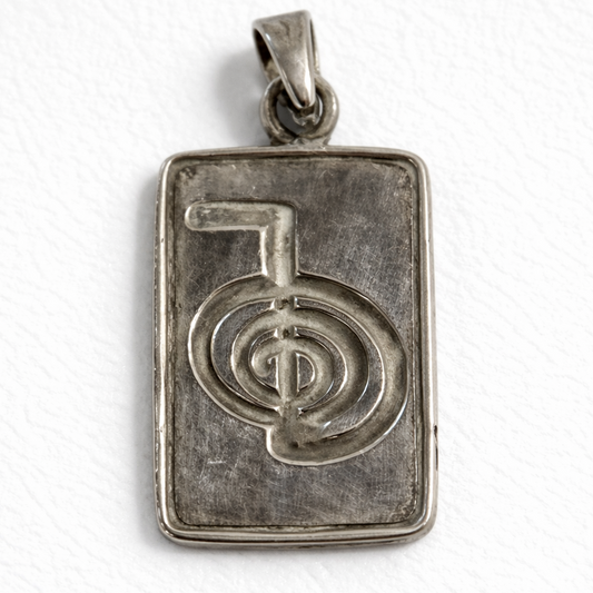 Colgante Cho Ku Rei en Plata 925 – 2,5 x 2 cm