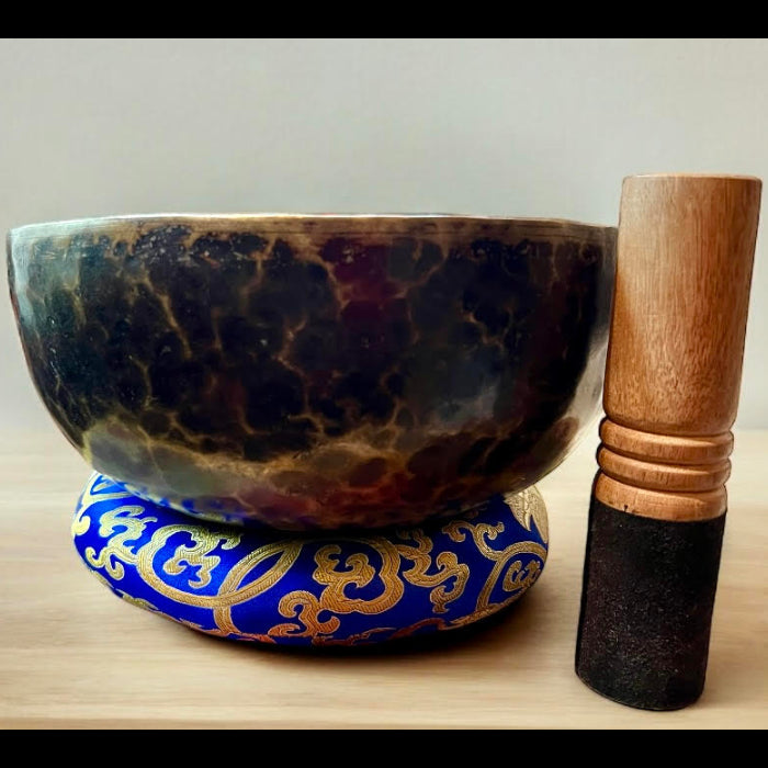 Cuenco Tibetano de 7 Metales 26,5 cm – Sonido Profundo, Meditación y Armonización