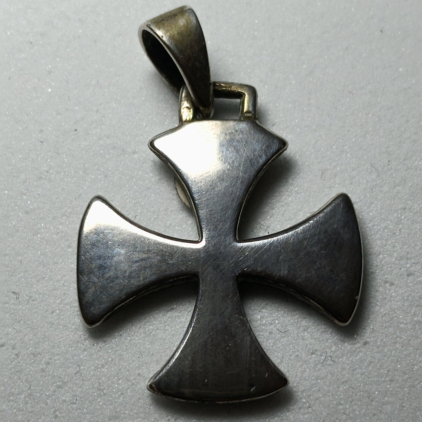 Colgante Cruz Templaria ( cruz patada) en Plata 925 – 2,5 cm