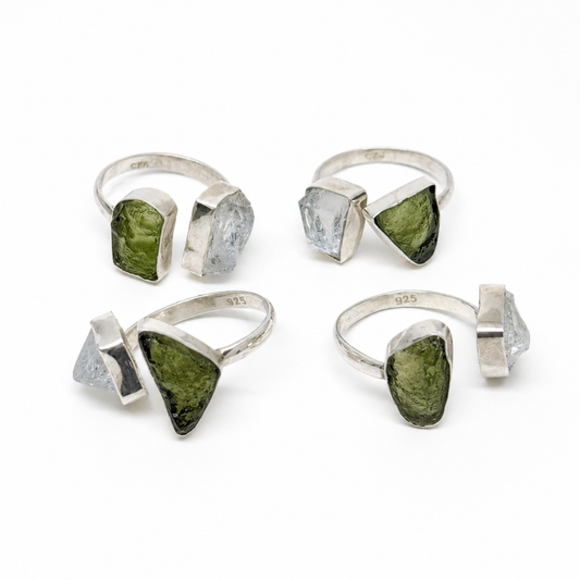 Anillo Ajustable de Plata con Moldavita y Herkimer