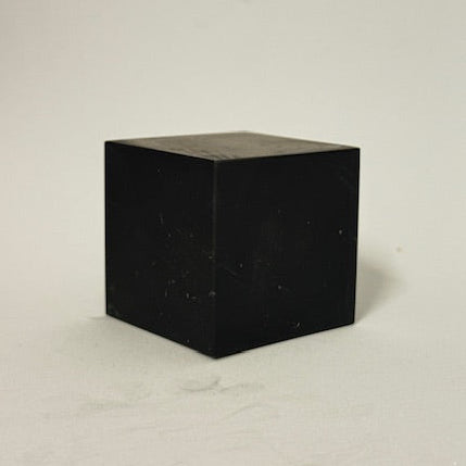 Cubo  de Shungita Natural 5,5 cm  – Protección y Equilibrio