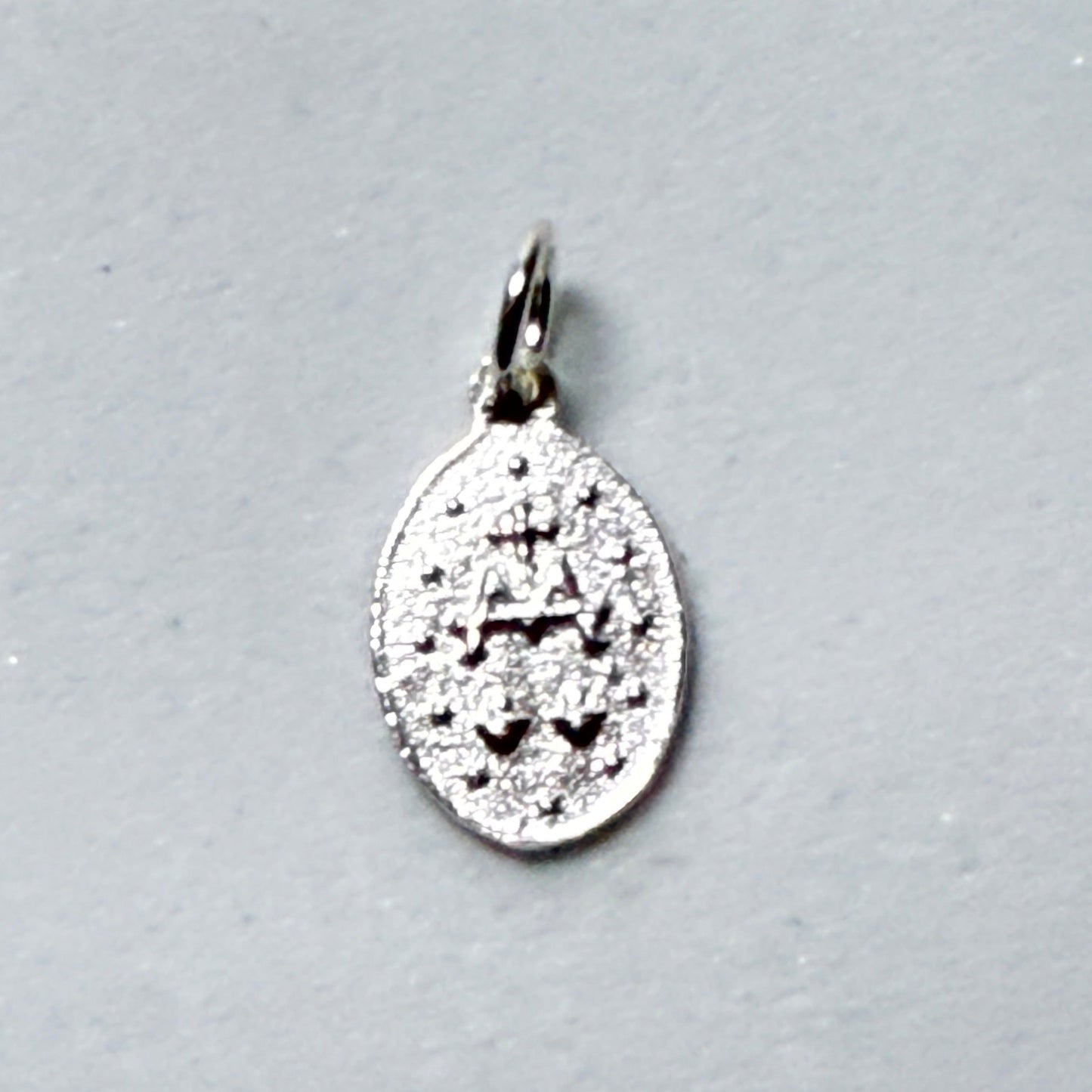 Colgante Plata 925 Medalla Virgen Milagrosa – Protección Espiritual