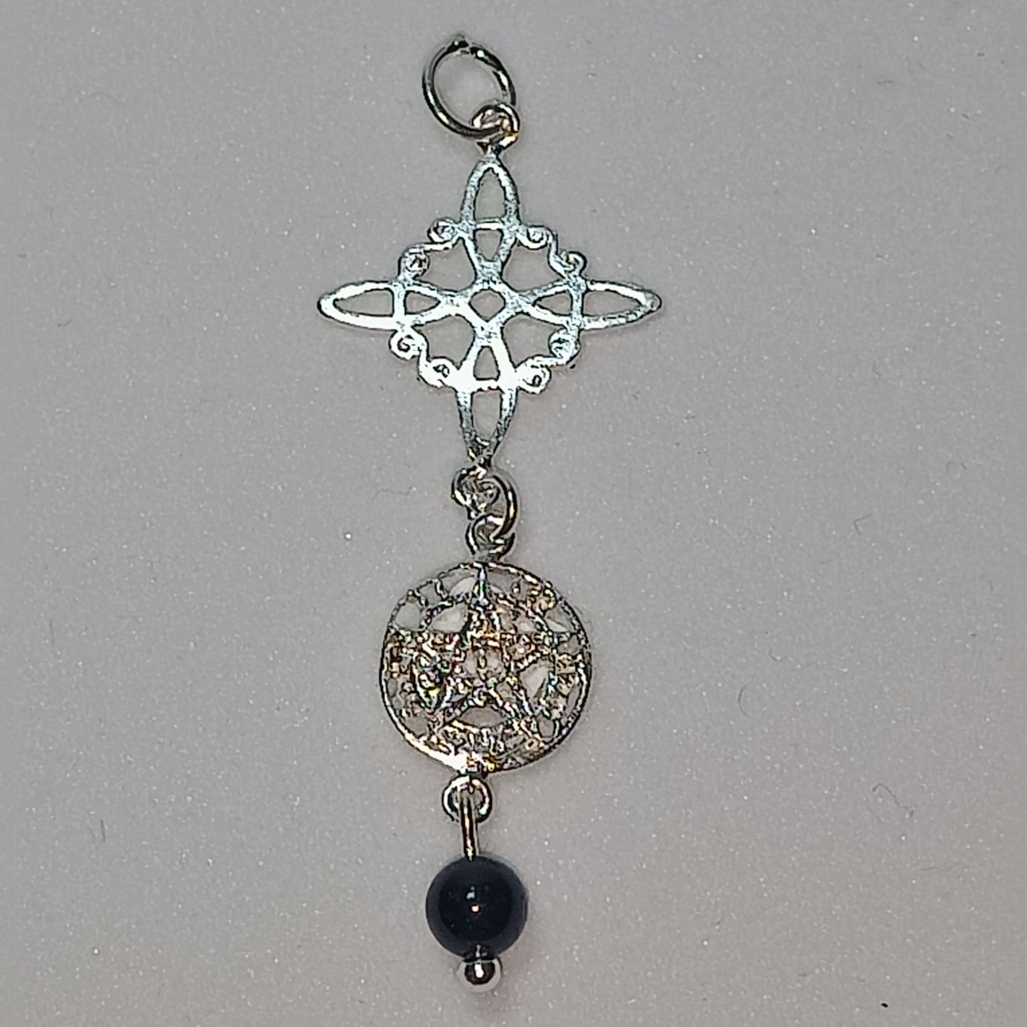 Colgante Plata Doble Protección  , Nudo de Bruja + Tetragramaton +Turmalina Negra