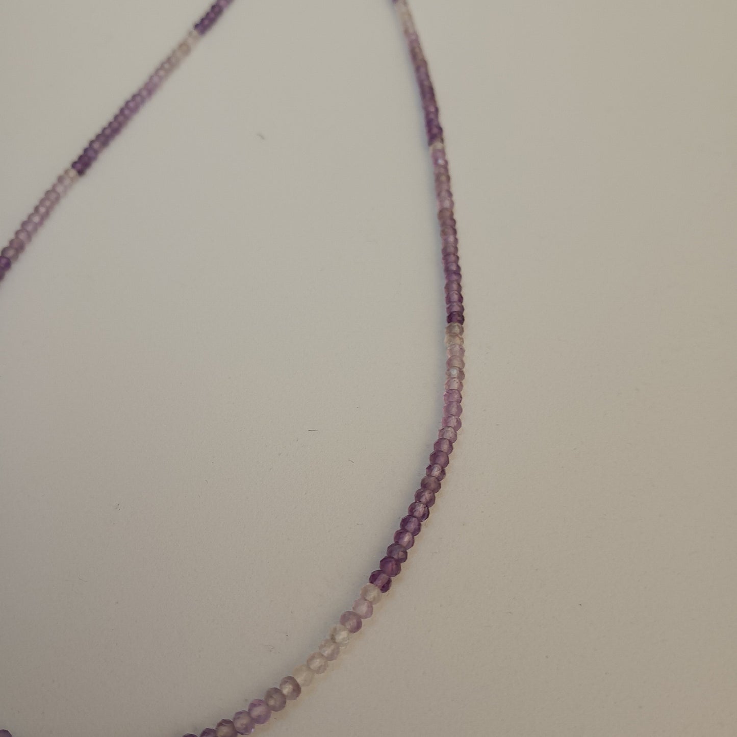 Collar de Amatista Facetada – Cierre de Plata – Protección y Equilibrio Espiritual