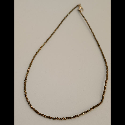 Collar de Pirita Facetada – Cierre de Plata – Prosperidad y Protección
