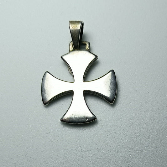 Colgante Cruz Templaria  ( cruz patada) en Plata 925 – 2,5 cm