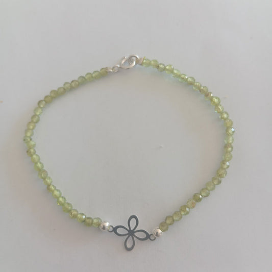 Pulsera de Olivino con Símbolo Sigilo del Dinero en Plata – Prosperidad y Energía