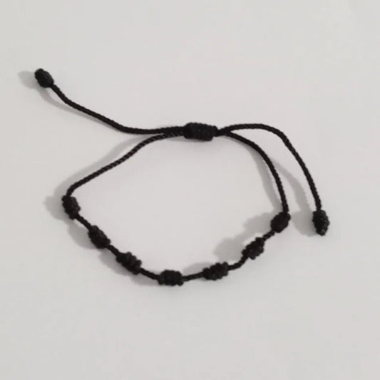 Pulsera 7 Nudos Negra – Protección y Absorción de Energías